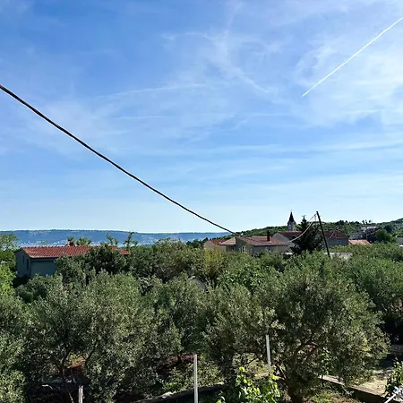 Olivetree شقة Kaštel Novi
