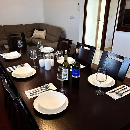 Olivetree شقة Kaštel Novi