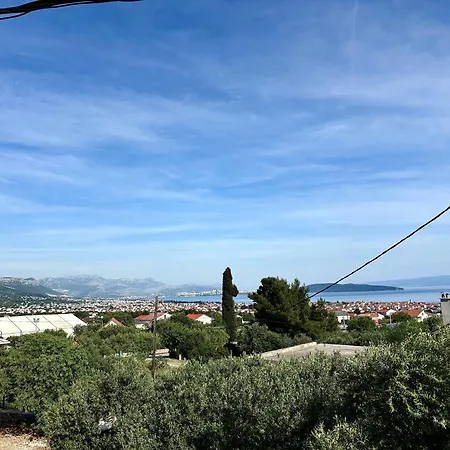 Olivetree Kaštel Novi