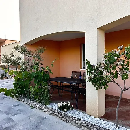 Olivetree 公寓 Kaštel Novi